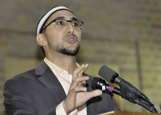 How This Muslim Community Organizer Won Famous Genius Grant
