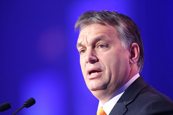 Hungarian PM Calls for Worldwide Alliance Migration