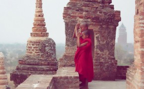 China Stops Tibetan Monks from Returning to Monasteries