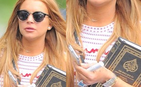 Is Lindsay Lohan Converting to Islam? Actress Seen in Brooklyn Carrying the Quran [Video]
