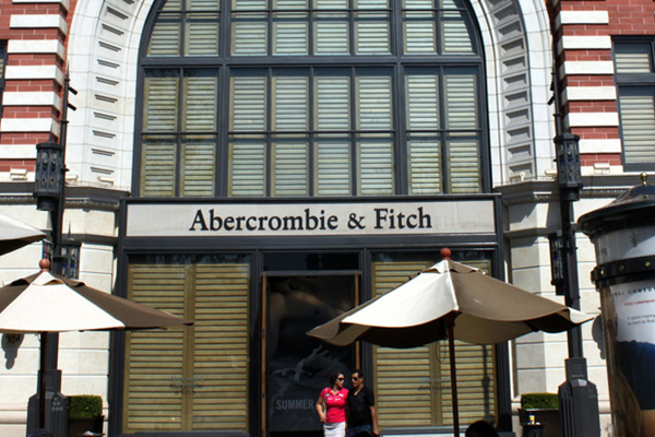 Abercrombie Store