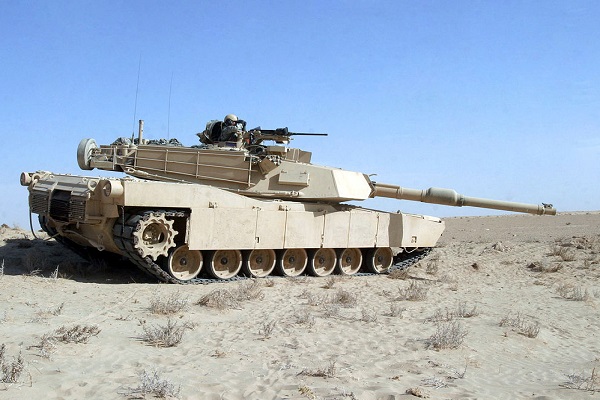 By U.S. Marine Corps photo by Cpl. James F. Cline III (M1A1 Abrams tank, Ramadi, Iraq) [Public domain], via Wikimedia Commons