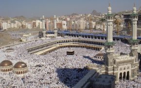 Crane Collapsed in Mecca Just Days Before Muslim Pilgrimage Starts