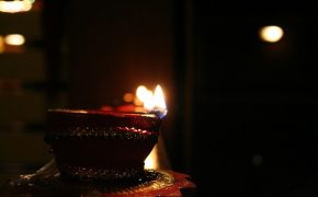 #TBT: Watch Muslim Friends Help Hindu Family Celebrate Diwali