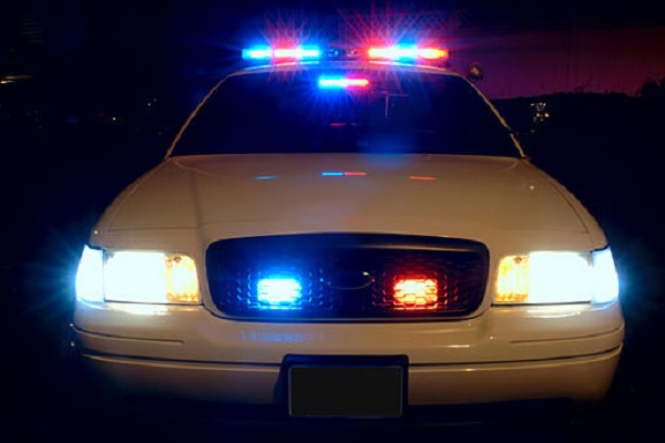 By Scott Davidson from United States (Police Car Lights) [CC BY 2.0], via Wikimedia Commons