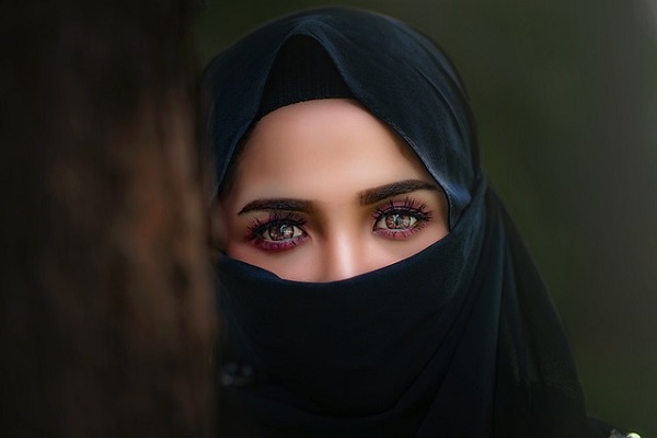 Woman Hijab Headscarf Portrait Girl Veil Eye