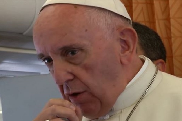 Pope Francis Says There's Zero Chance of Women Priests