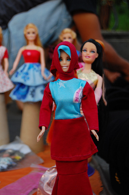 HIijab wearing barbie