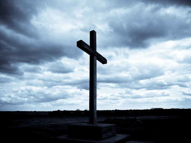 Legal Battle Over Giant Cross in Florida