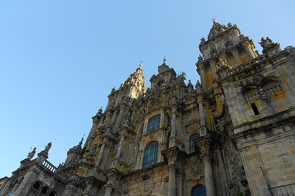 7 Celebrities of Different Faiths Embark on Santiago Pilgrimage