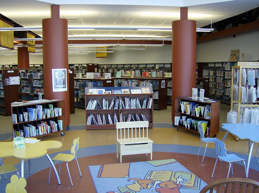 Religious Groups Suing Lafayette Library for “Drag Queen Story Time”