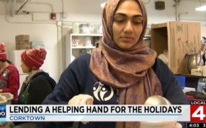 Muslims Volunteered to Work a Christian Soup Kitchen on Christmas Eve for Others to Enjoy the Holiday Season
