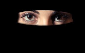 Sri Lanka Bans Muslim Face Coverings