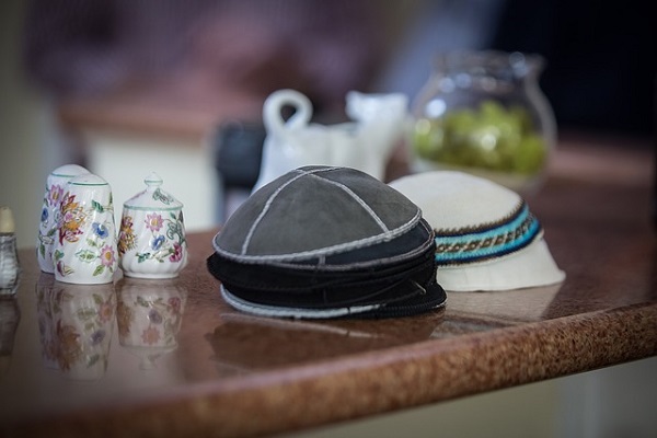 Germans Urged to Wear a Kippah to Protest Anti-Semitism