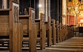 Confidence in Organized Religion at All-time Low in the U.S.