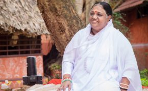 Profiles in Faith: Hindu Guru Amma—Mata Amritanandamayi