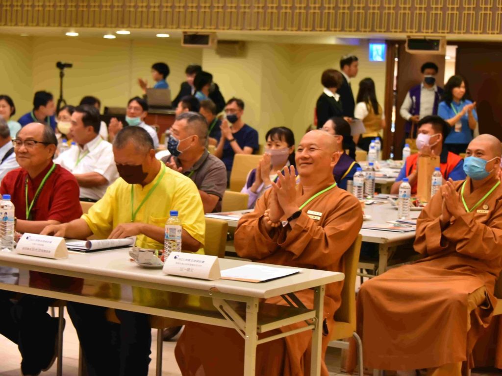 Faith leaders gathered at the Church of Scientology Kaohsiung to combine their efforts and prayers to bring peace.